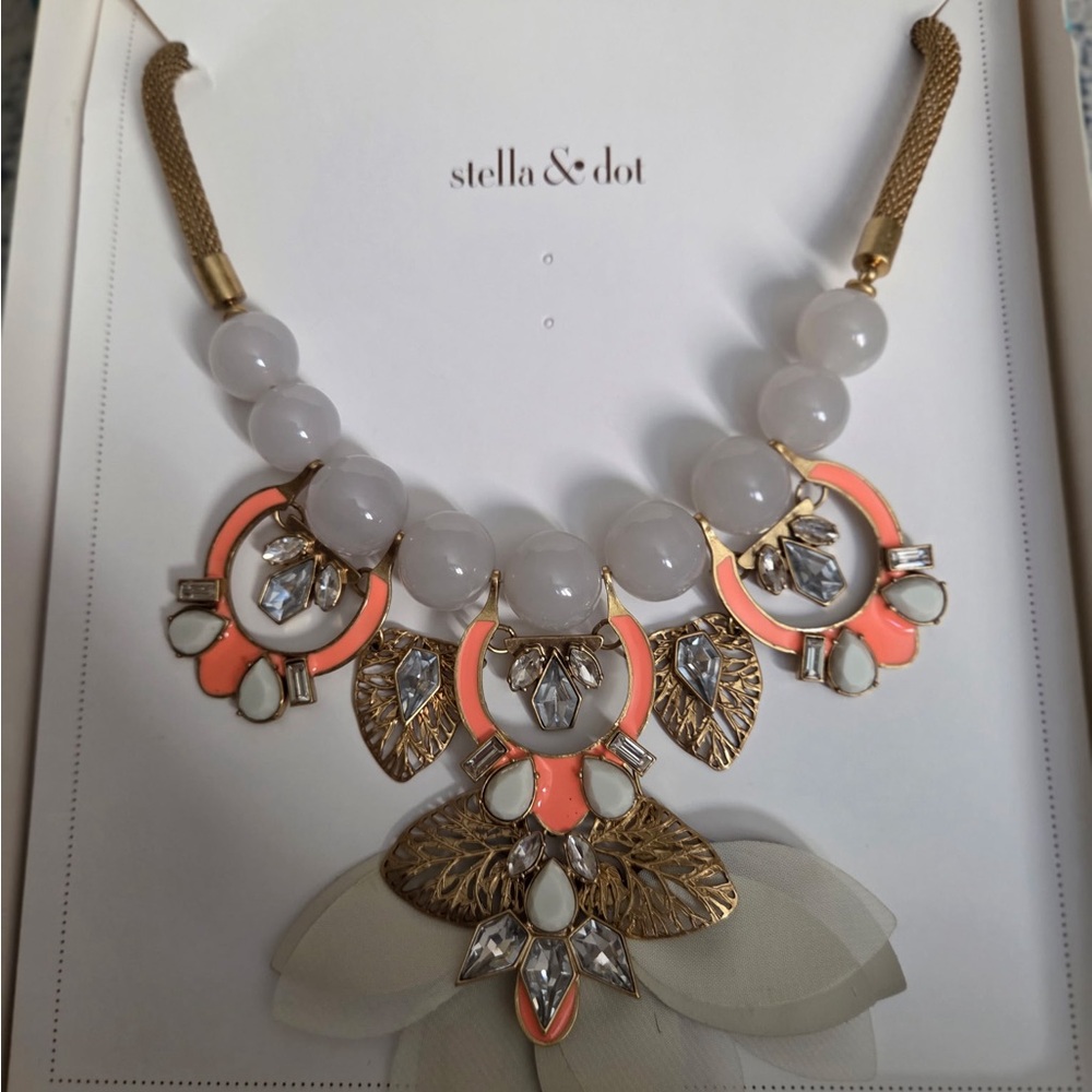 Stella & Dot Gold and Cream Necklace with Ornate Pendants
